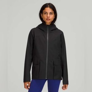 Lululemon StretchSeal Relaxed-Fit Rain Jacket